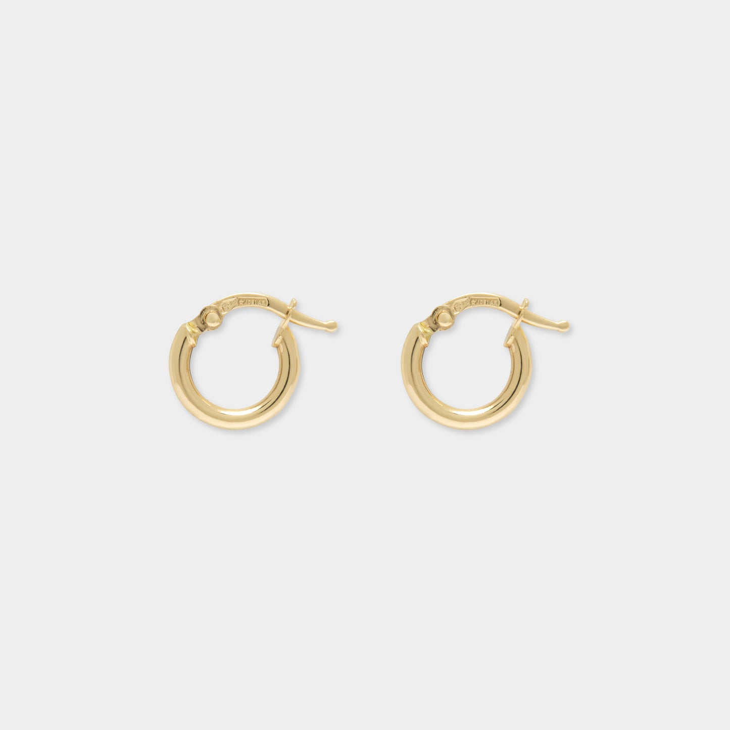 18K 金环 0.9 克 直径 1 厘米 描述