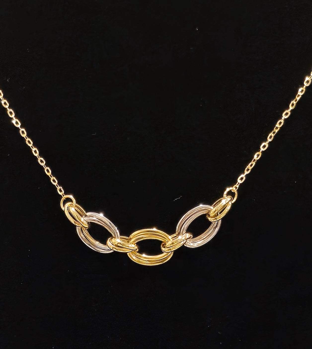 18K Gold Oval 2 Tone Twin Chain Necklace  2.8 gr,  Length 44cm