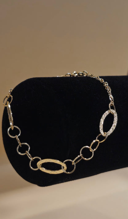 18K Gold Oval Chain Links Bracelet  1.4 gr, Length 17cm