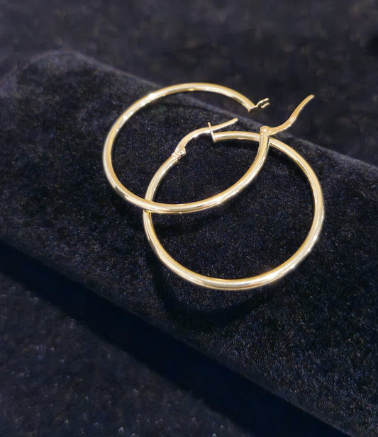 18K Gold Hoops  2.4 gr,  Diameter 3cm