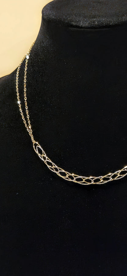 18K Gold 2 Tone Twisted Twin Link Necklace 2.5 gr, Length 44cm