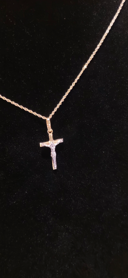 18K Yellow and White Gold Cross/Crucifix 0.9 gr  Length 1.8 cm Width 1.2 cm