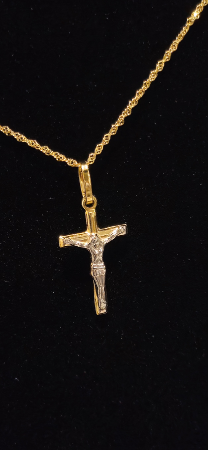 18K Yellow and White Gold Cross/Crucifix 0.9 gr  Length 1.8 cm Width 1.2 cm