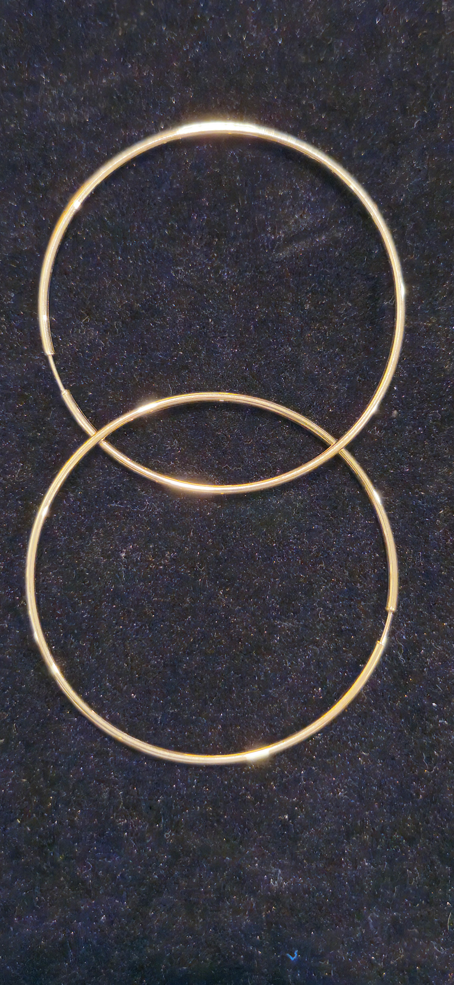 18K Gold Hoops Erring  1.9 gr Diameter 5 cm