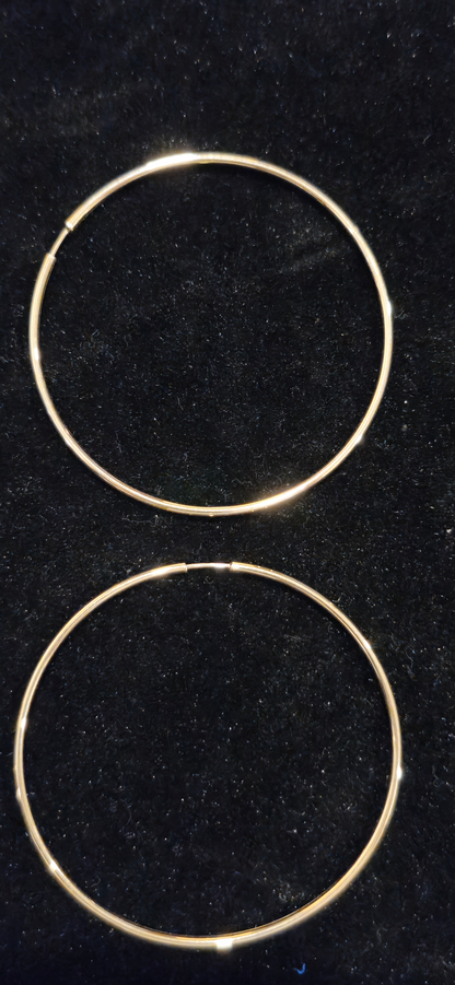 18K Gold Hoops Erring  1.9 gr Diameter 5 cm