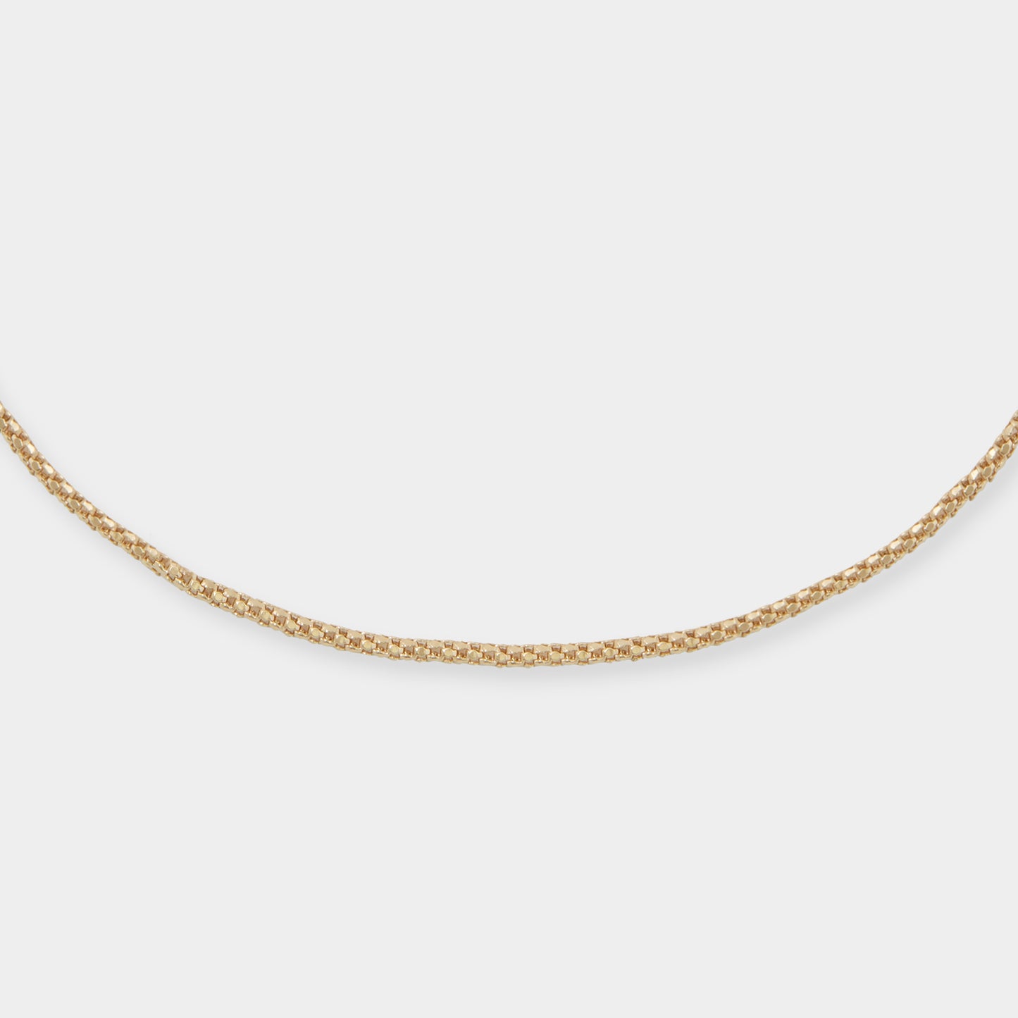 Set, featuring the timeless elegance of white, pink, and yellow 18 K Gold.