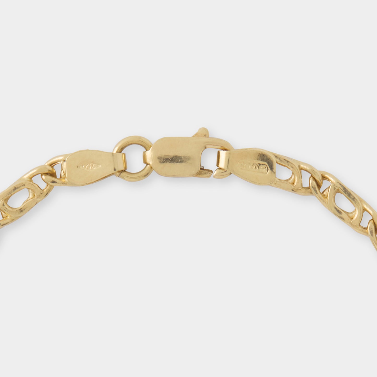 18 K Gold Flat Concave Link Bracelet