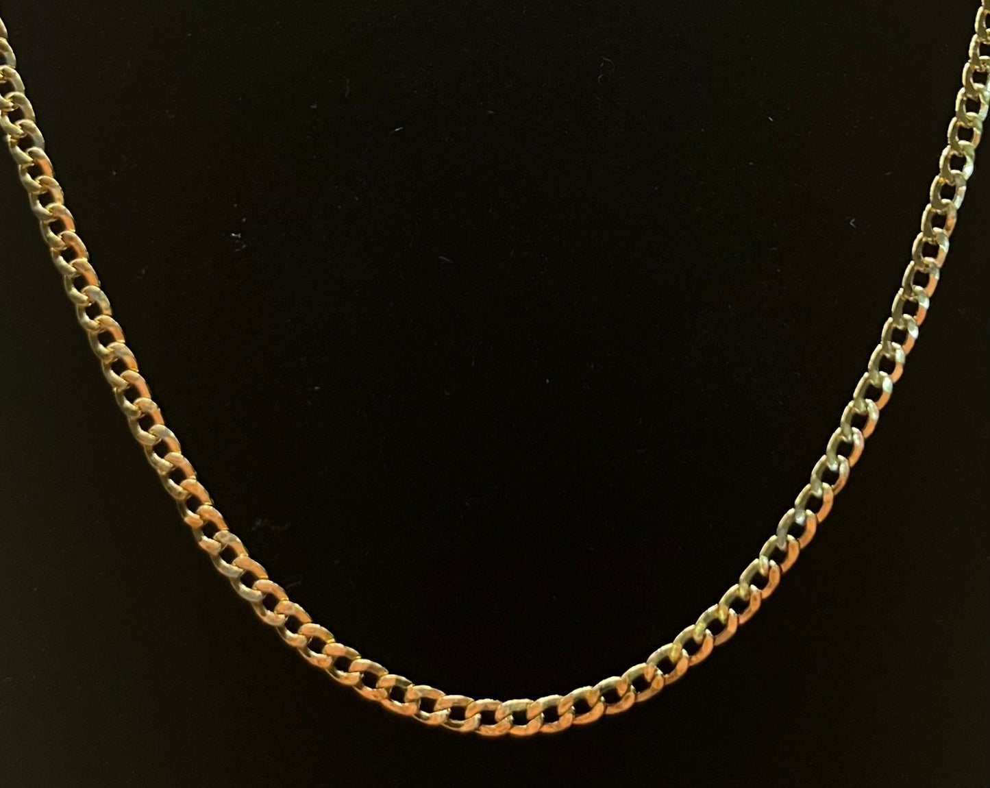 18K Yellow Gold Necklace Curb Chain  4.1 gr. Length 60 cm