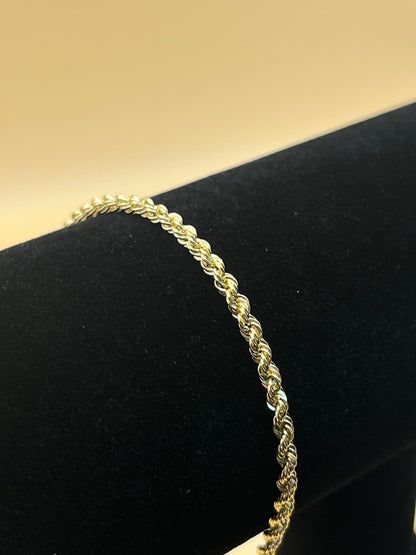 18K Yellow Gold Bracelet Rope Chain 0.85 gr. Length 18.5 cm.