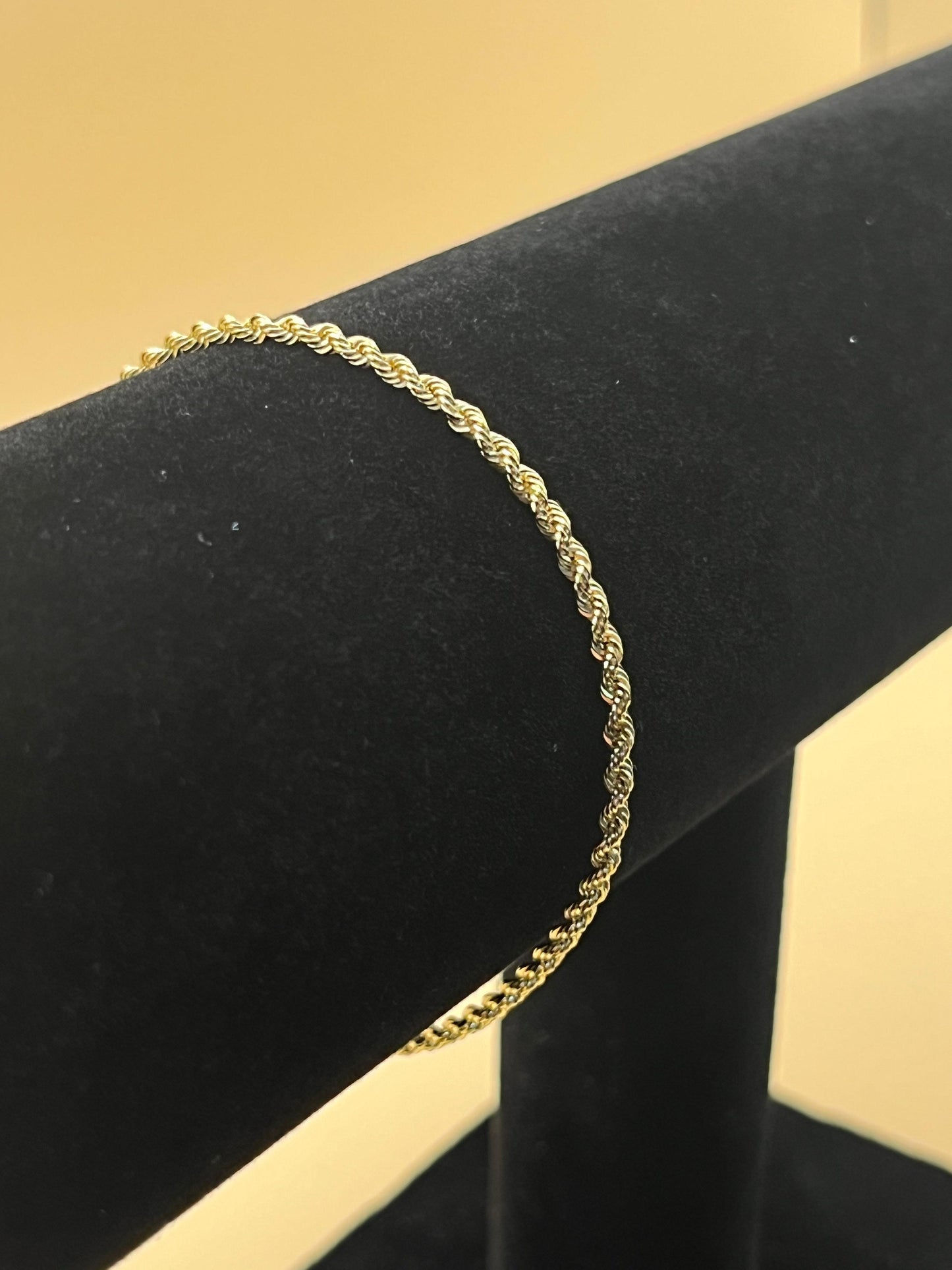 18K Yellow Gold Bracelet Rope Chain 1.45 gr. Length 19.5 cm.