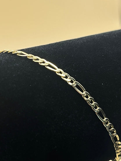 18K Yellow Gold Bracelet Figaro Link Chain 1.9 gr. Length 18.5 cm.